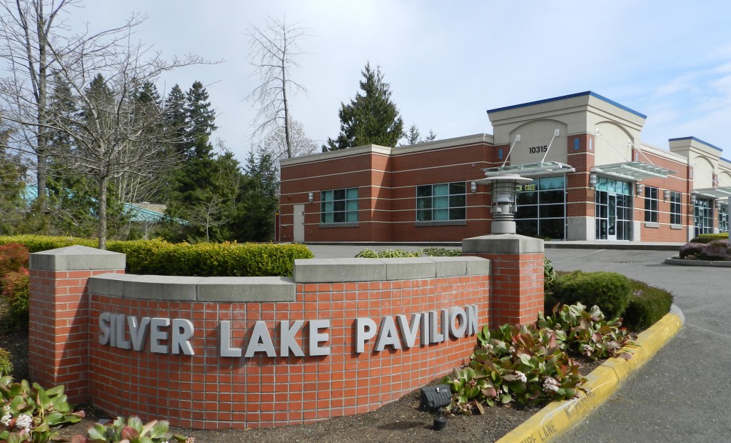 02 Silver Lake Pavilion - DSCN2788 - sunny
